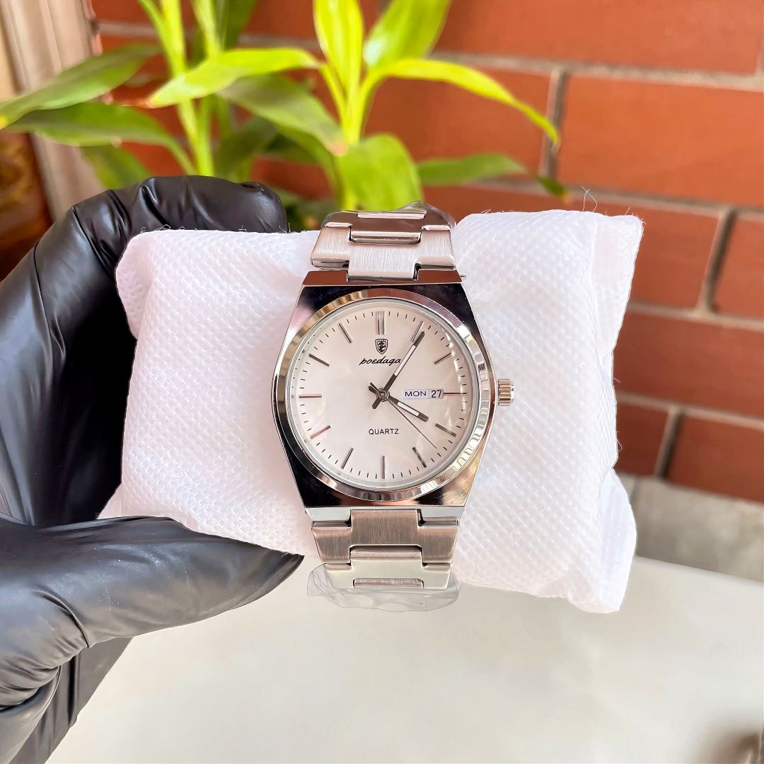 Poedagar 930 Stainless Steel Quartz Luminous Wrist watch for Men (White)